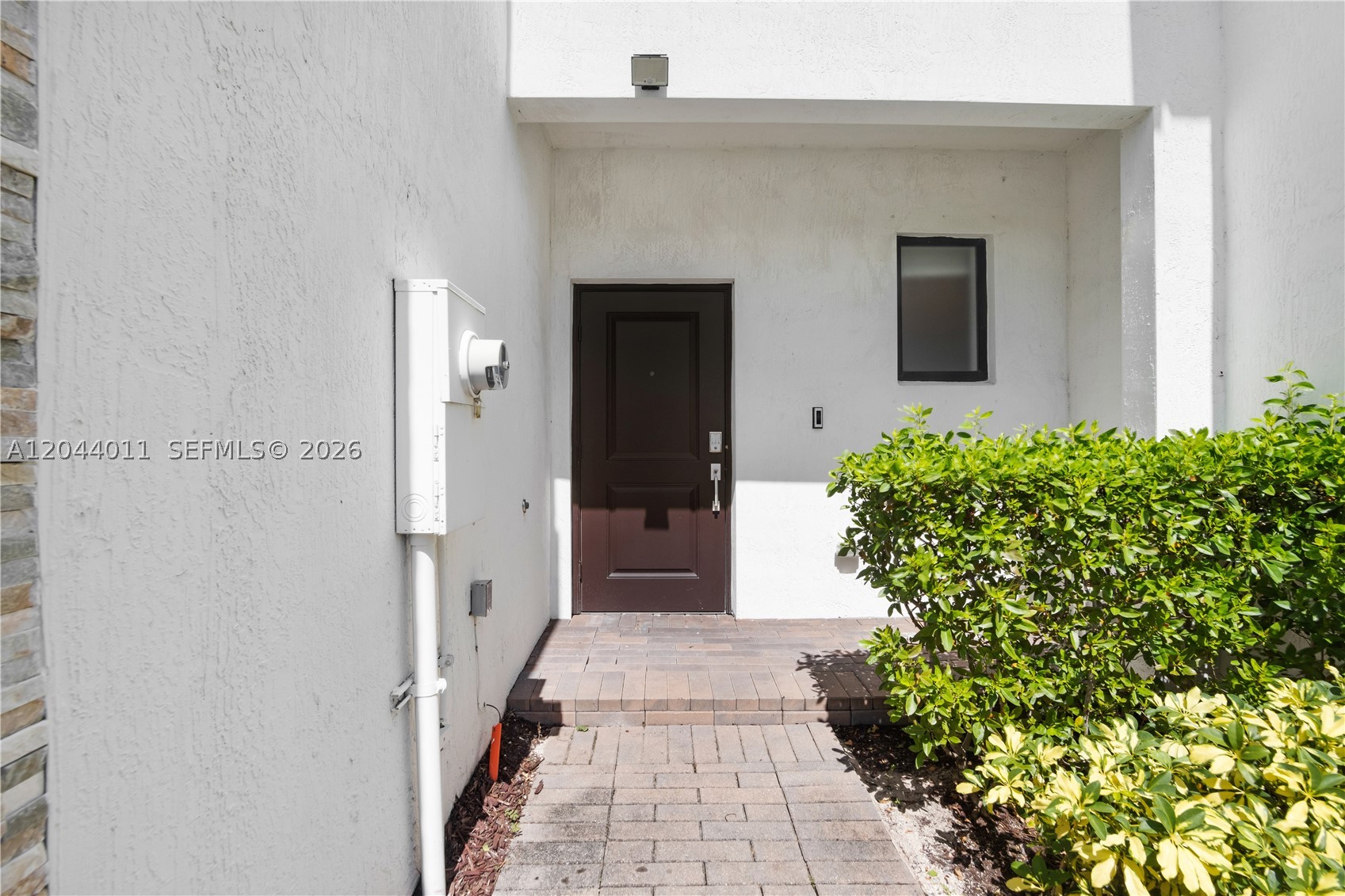 VIA VENTURA NEIGHBORHOOD - Residential