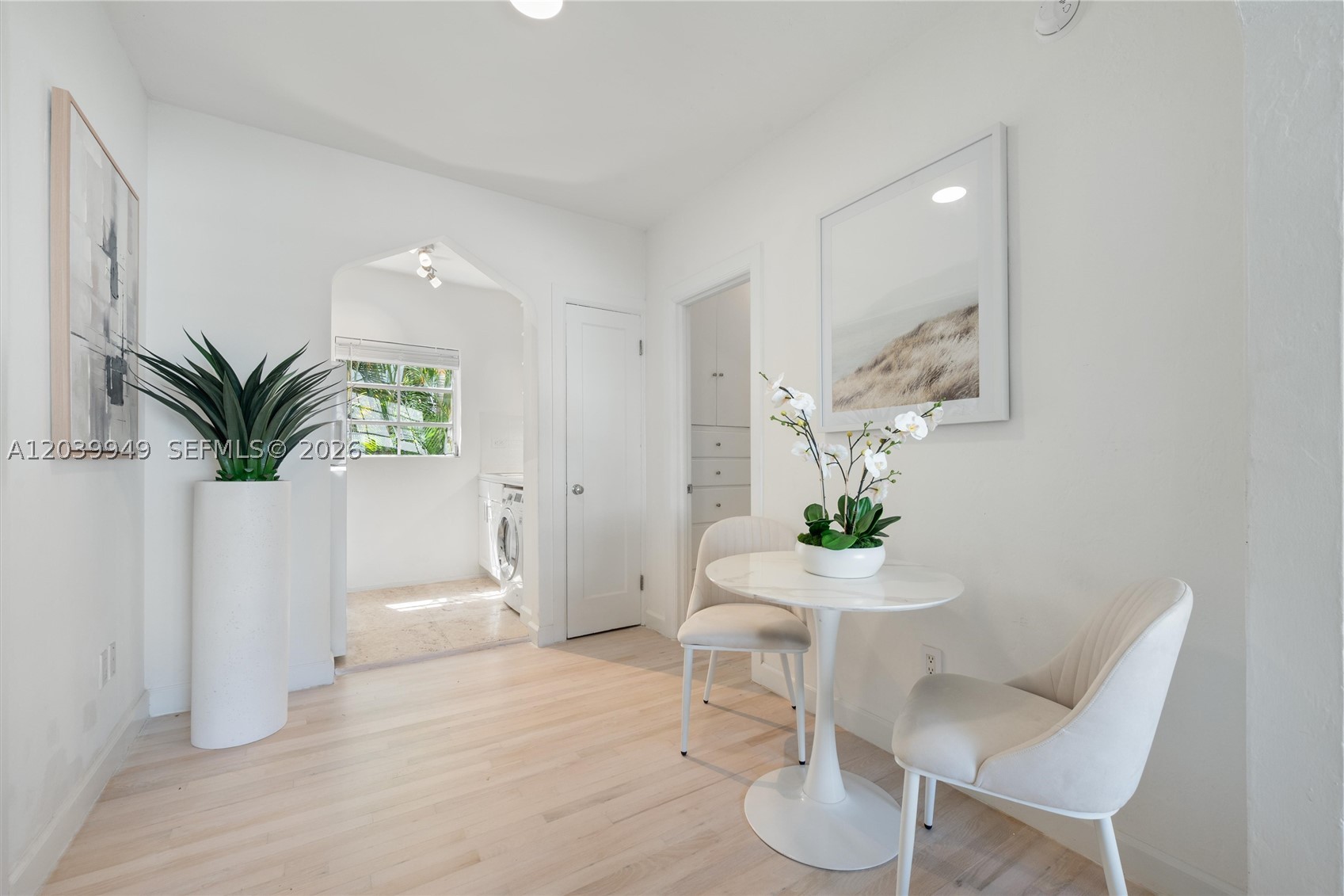 ESPANOLA COURT CONDO - Residential