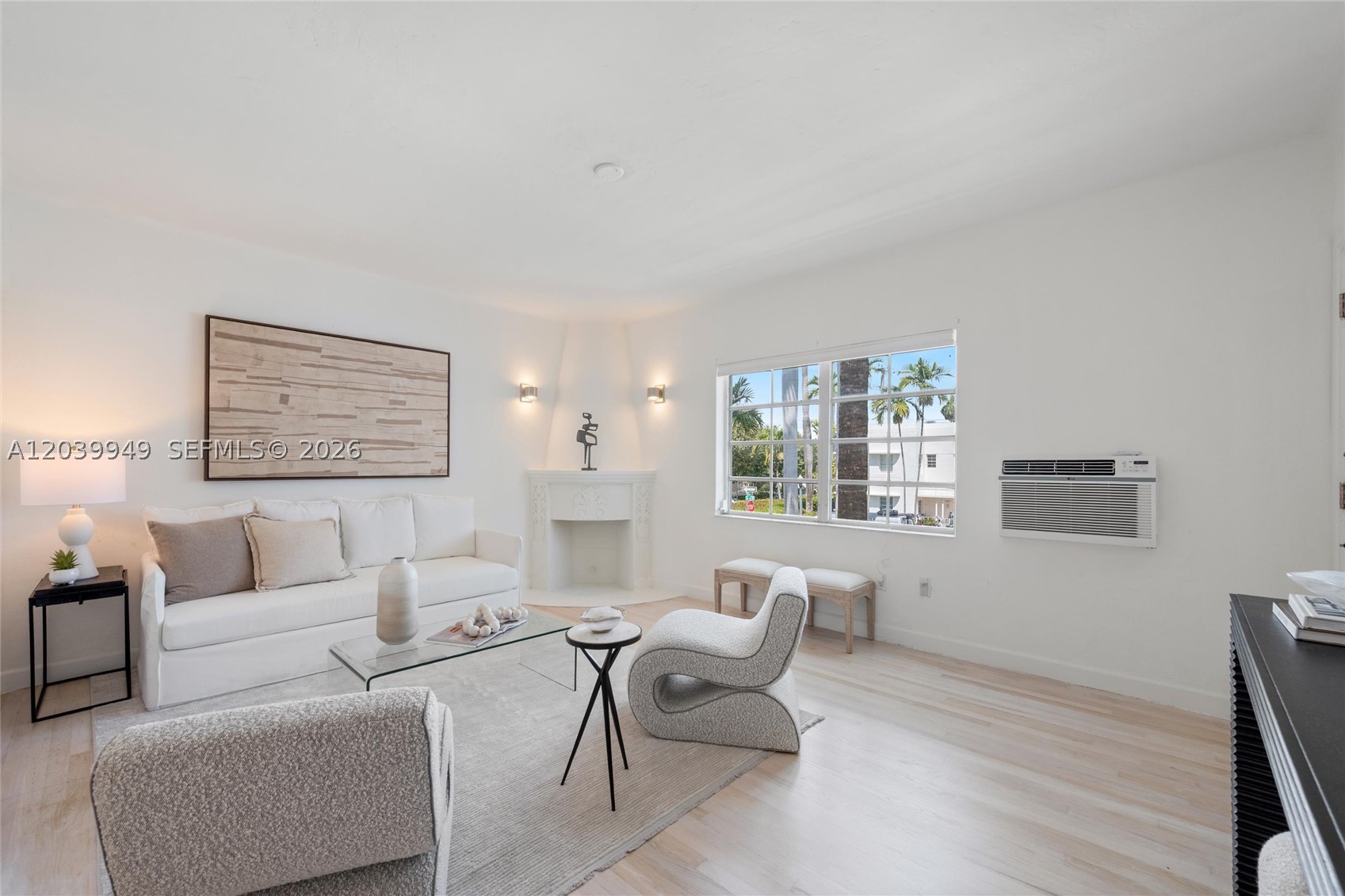 ESPANOLA COURT CONDO - Residential
