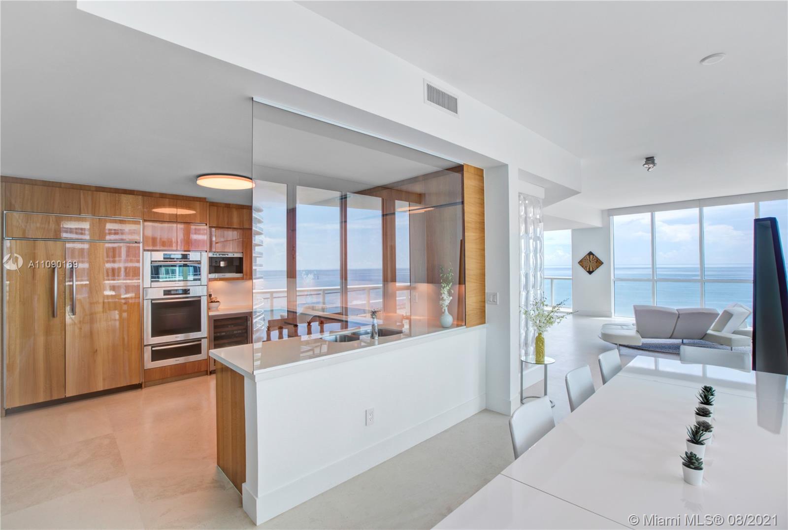 Continuum North Tower - Residential