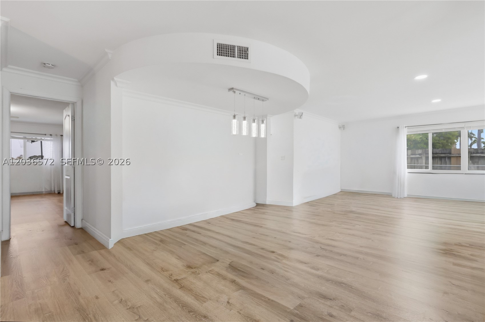 CHIPPER CONDO - Residential