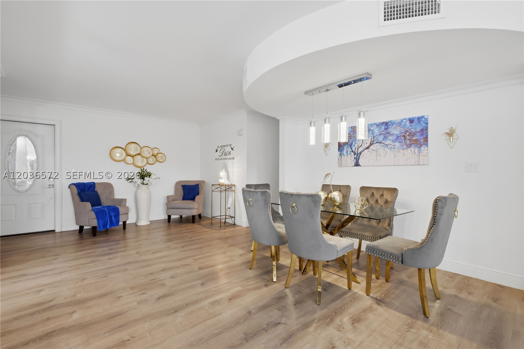 CHIPPER CONDO - Residential