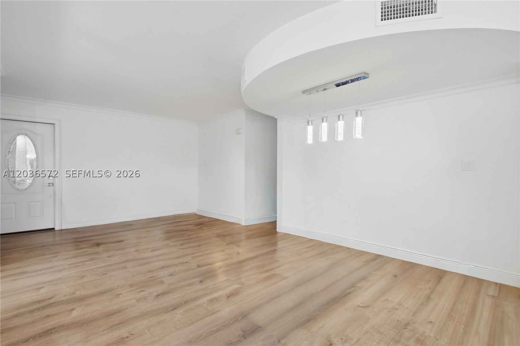 CHIPPER CONDO - Residential