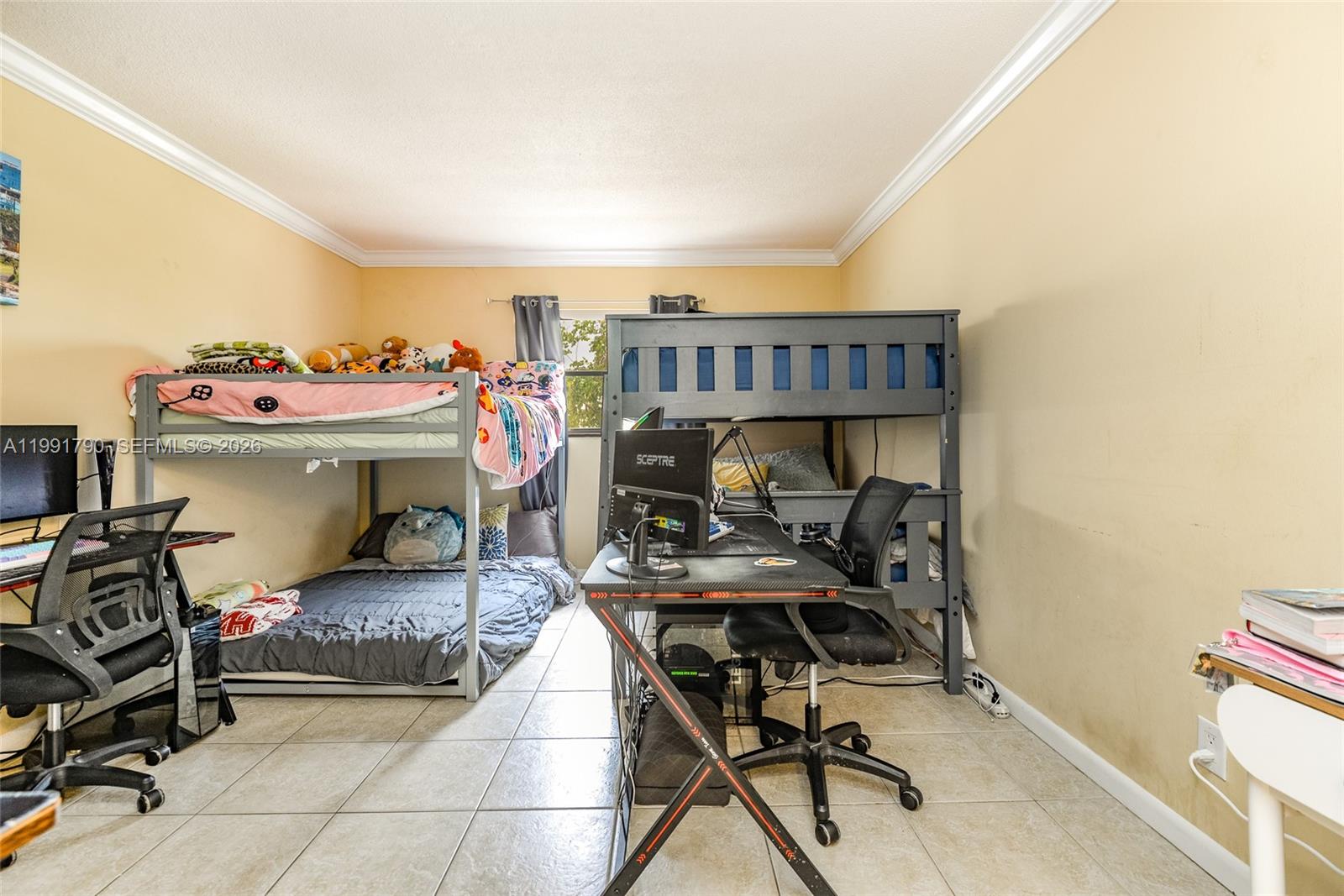 DEERFIELD PINES CONDO - Residential
