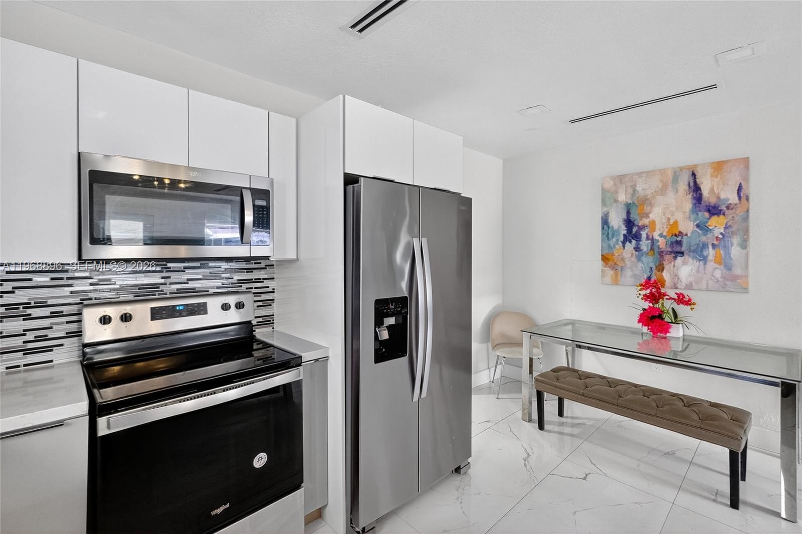 COLUMBIA PARK CORR PL - Residential