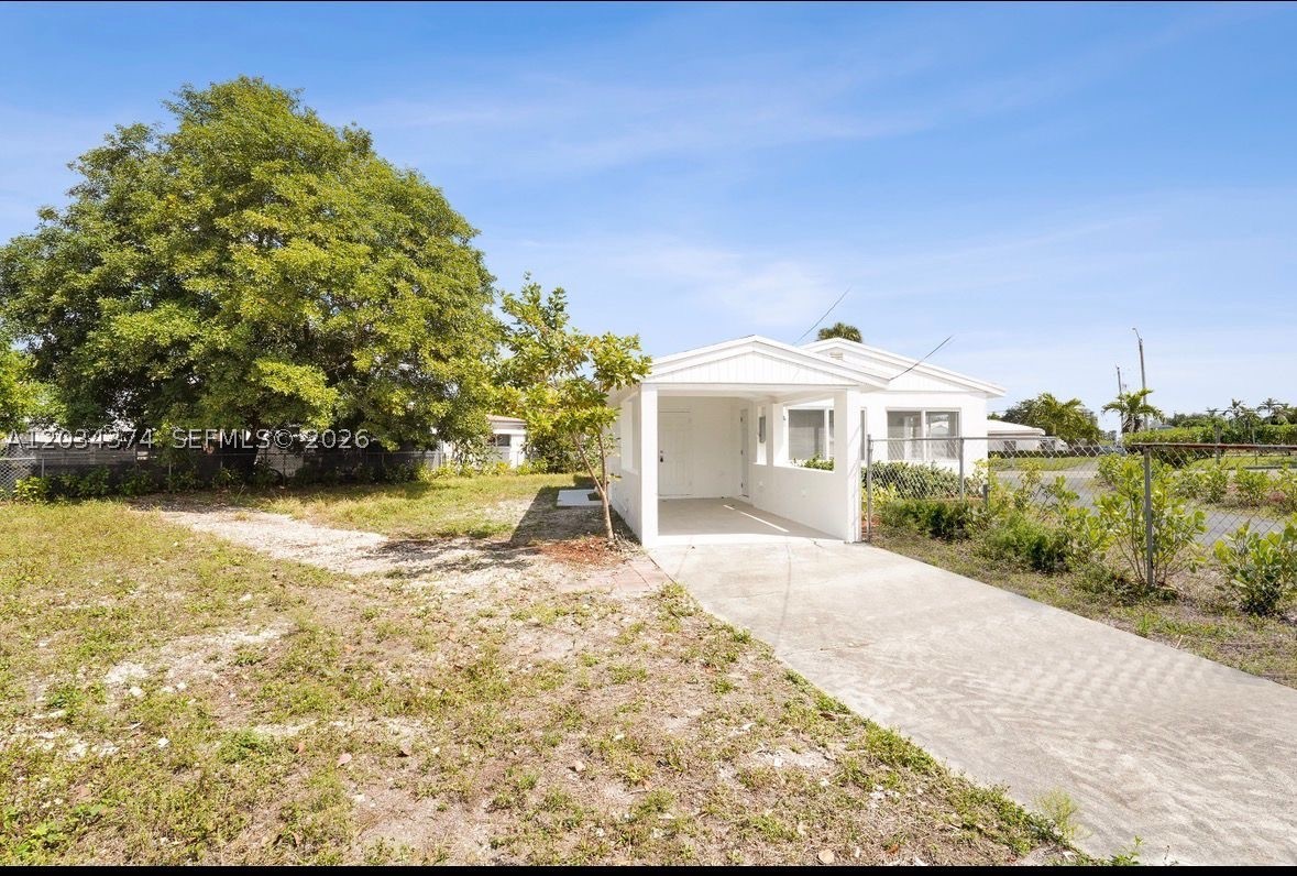NORTH ANDREWS GARDENS FIR - Residential
