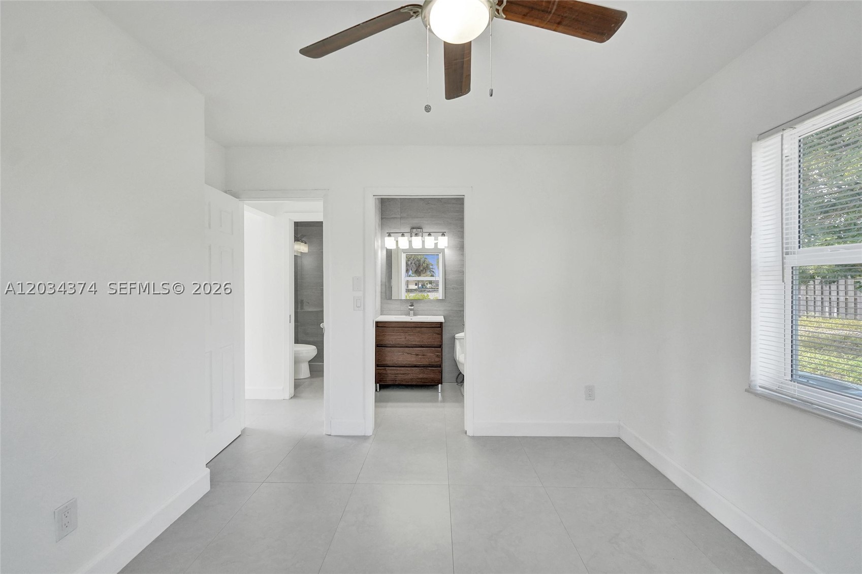 NORTH ANDREWS GARDENS FIR - Residential