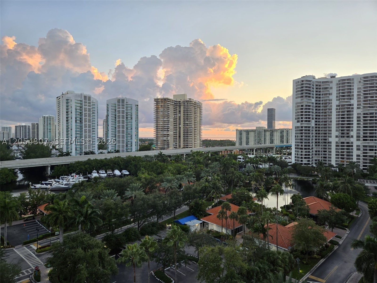 MYSTIC POINTE CONDO NO ON - Residential