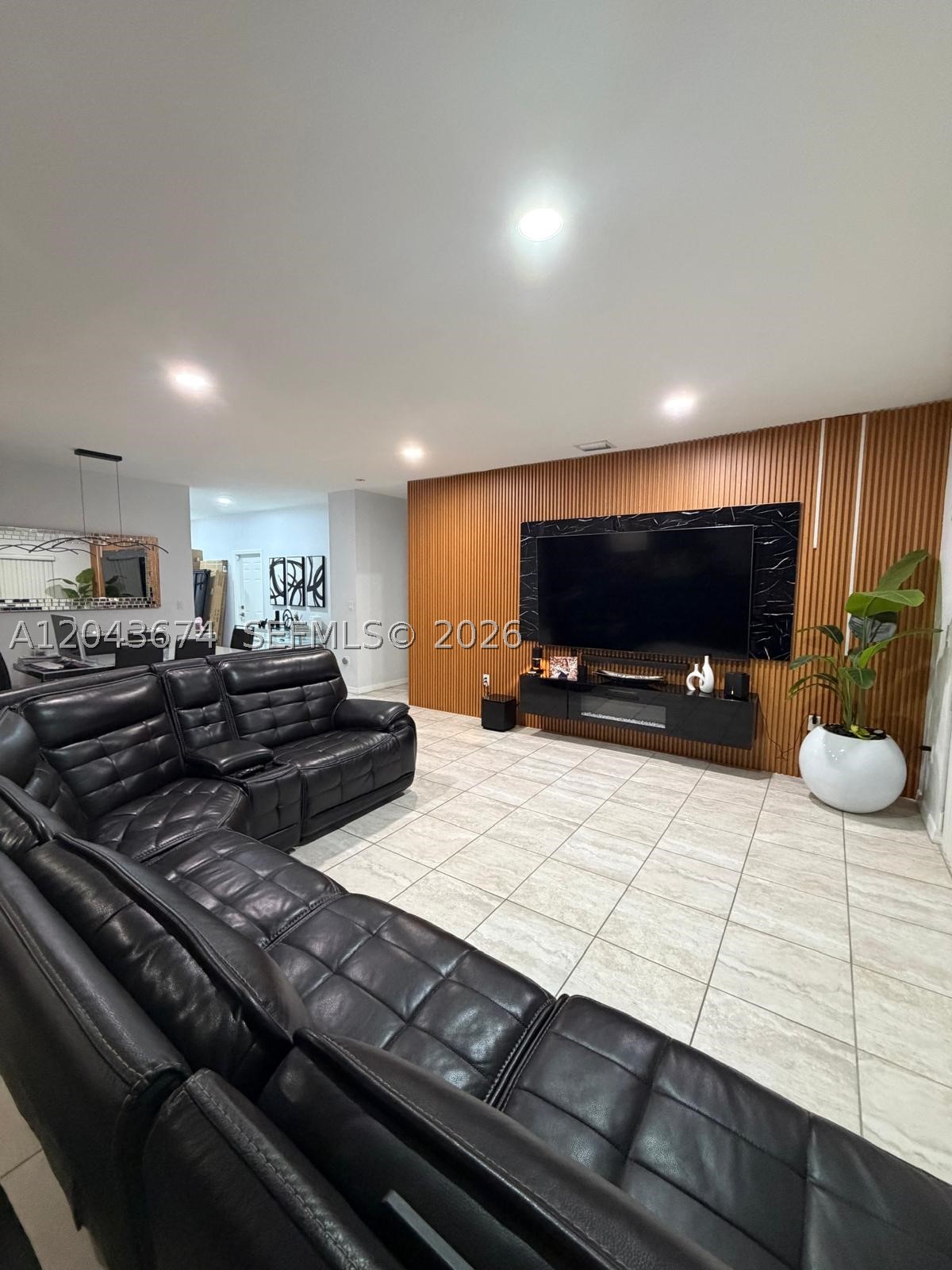 CEDAR CREEK - Residential Lease