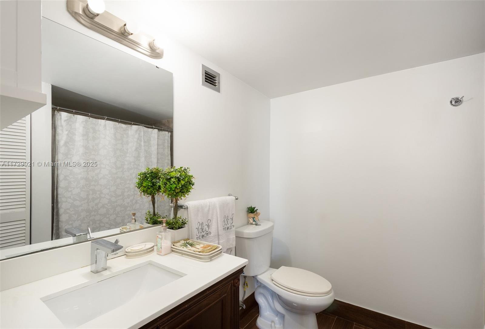OCEANVIEW PARK CONDO - Residential