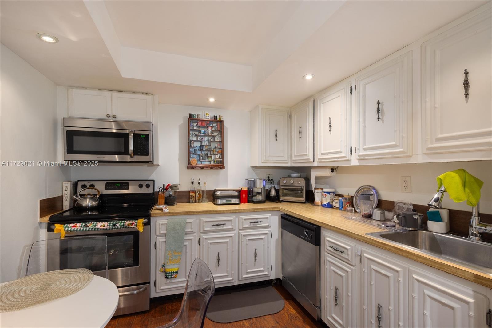 OCEANVIEW PARK CONDO - Residential