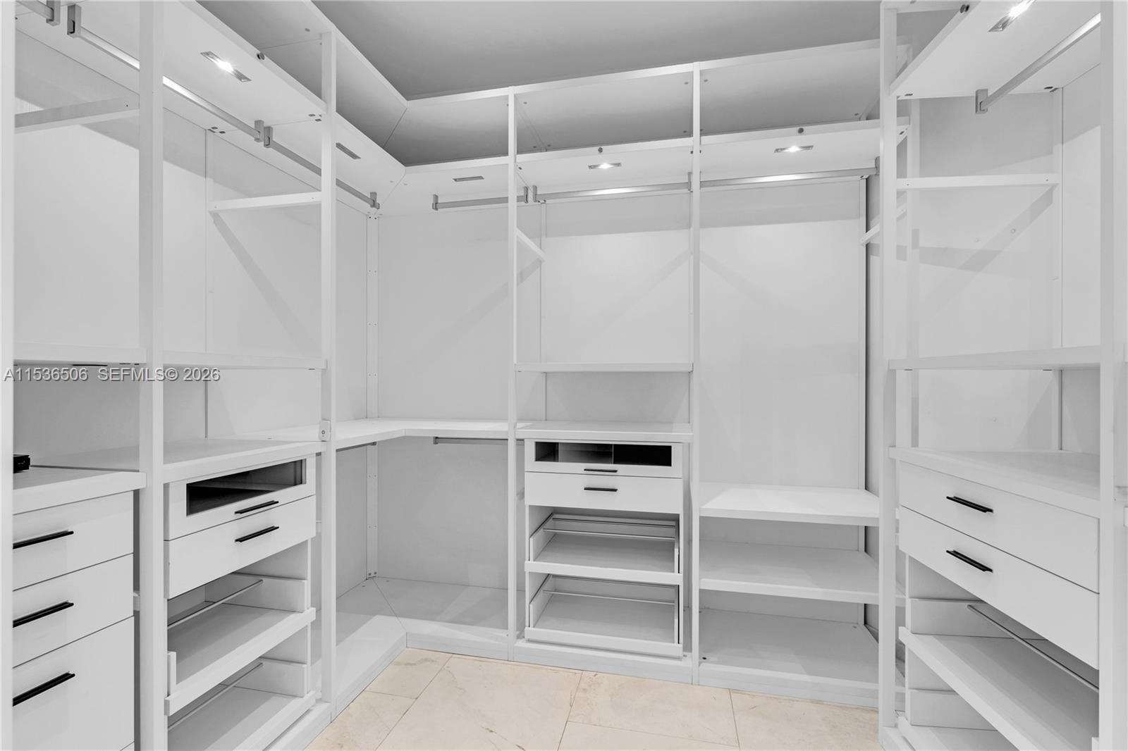 ASIA CONDO - Residential