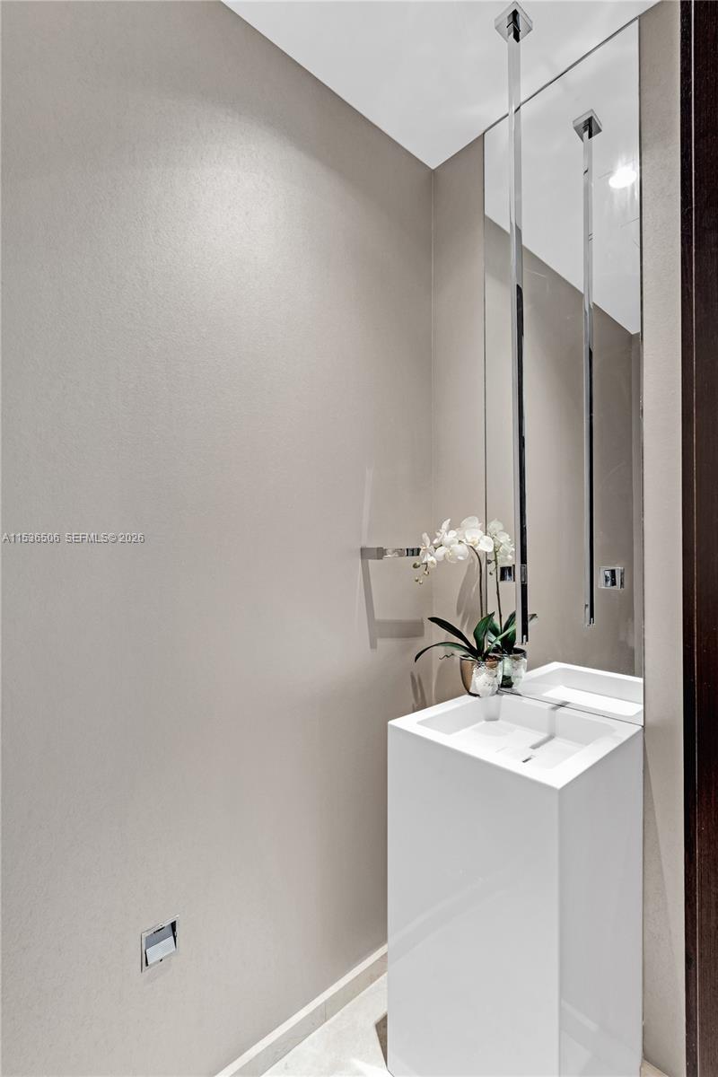 ASIA CONDO - Residential