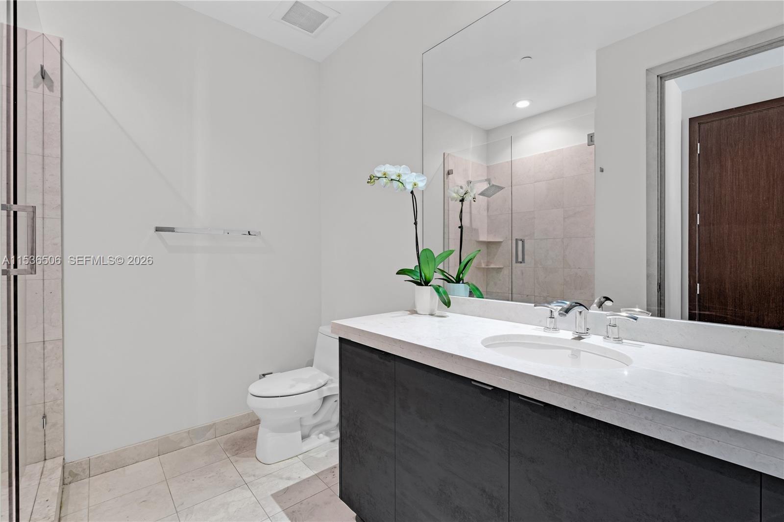 ASIA CONDO - Residential