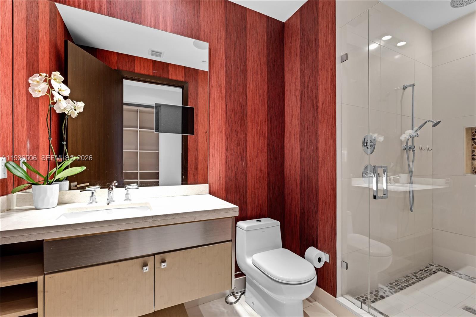 ASIA CONDO - Residential