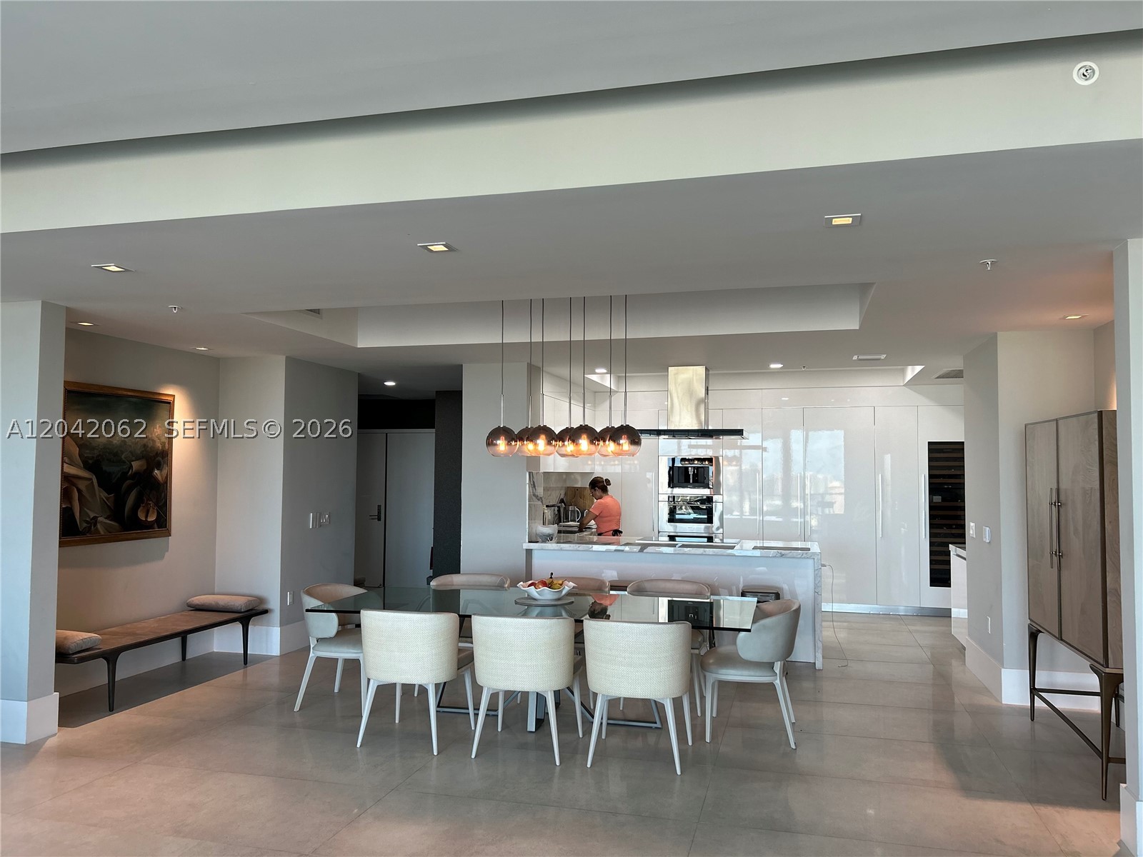 PARQUE TOWERS CONDO - Residential