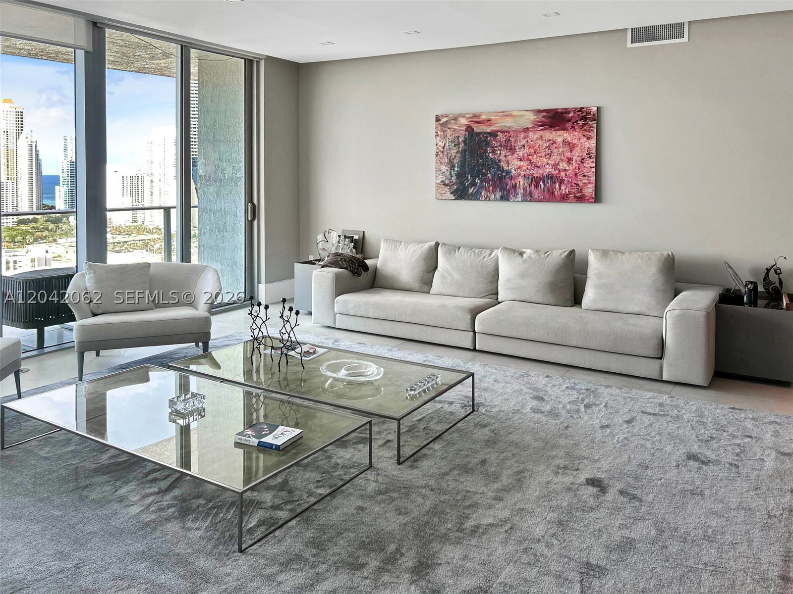 PARQUE TOWERS CONDO - Residential