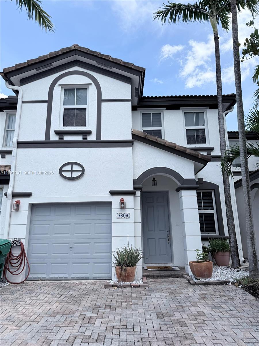 Stunning 4-bedroom, 2.5-bath townhouse in the highly sought-after Doral area! This beautifully maintained home features a modern open-concept layout, seamlessly connecting the kitchen, dining, and living spaces—perfect for entertaining and everyday living. The spacious floor plan includes a 1-car garage and well-appointed bedrooms with plenty of natural light throughout.
Ideally located near top-rated schools, parks, shopping centers, dining, and major highways, this property offers both comfort and convenience in one of South Florida’s most desirable communities.
A fantastic opportunity for buyers seeking space, style, and location—don’t miss out!