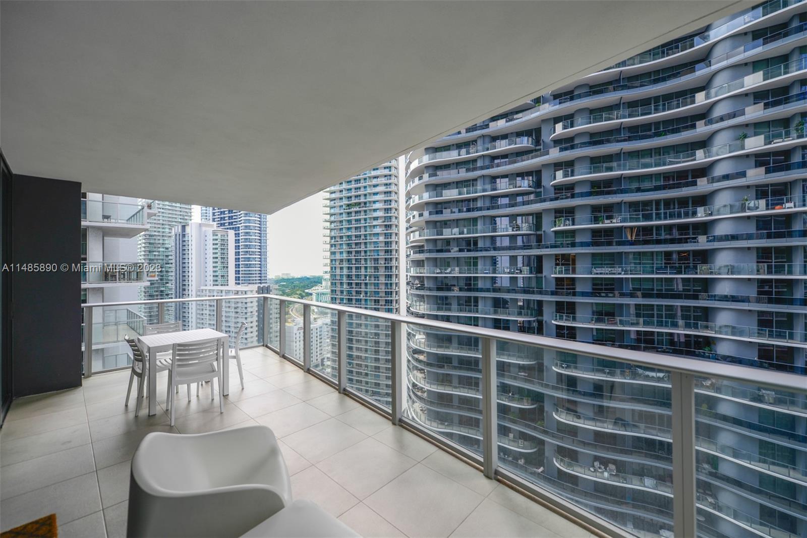 1010 BRICKELL CONDO - Residential Lease