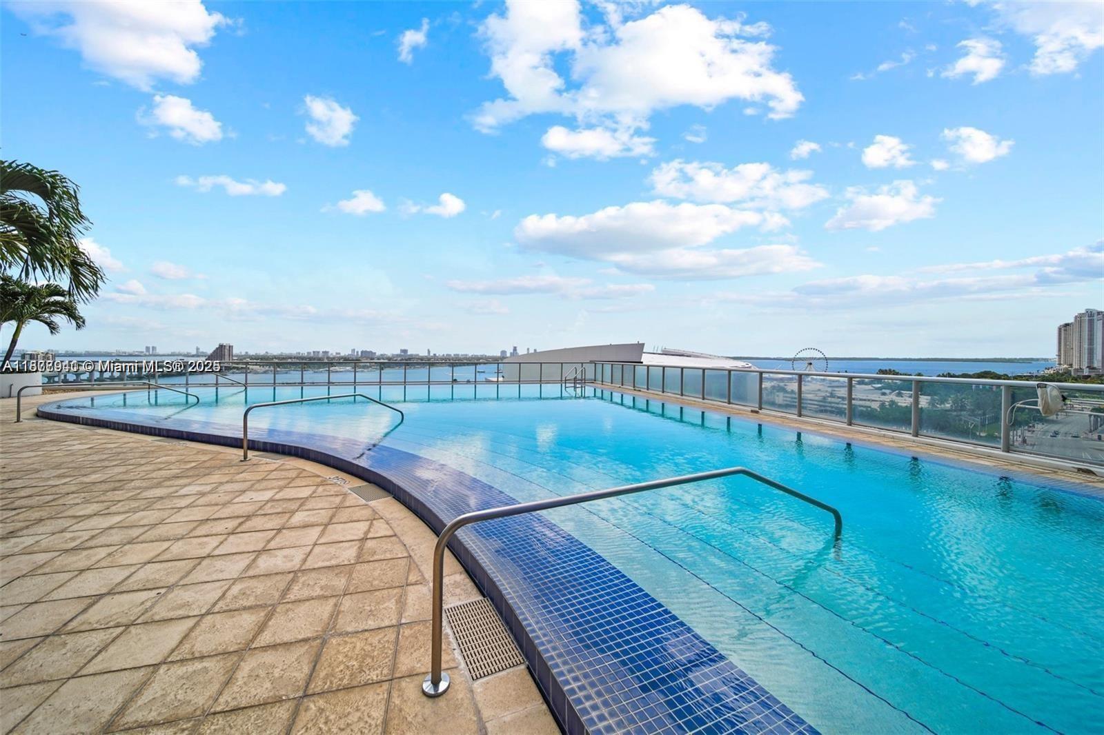 MARINABLUE CONDO - Residential Lease