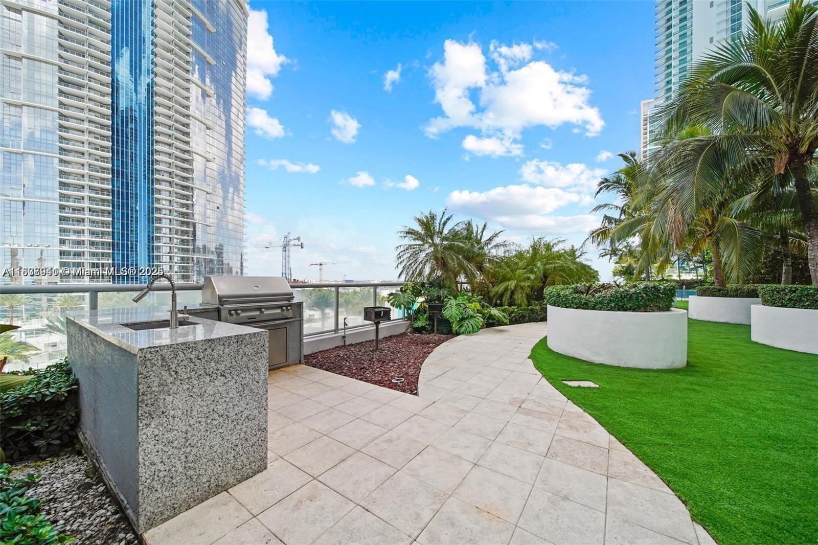 MARINABLUE CONDO - Residential Lease