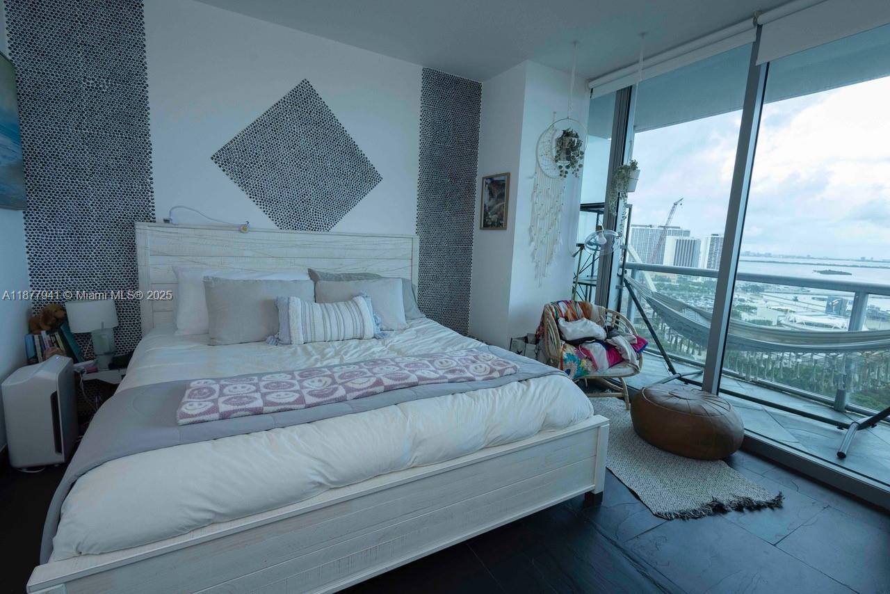 MARINABLUE CONDO - Residential Lease