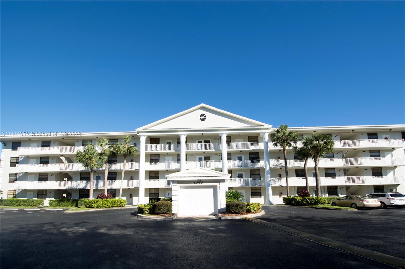 CONDO 20 OF WHITEHALL CON - Residential Lease