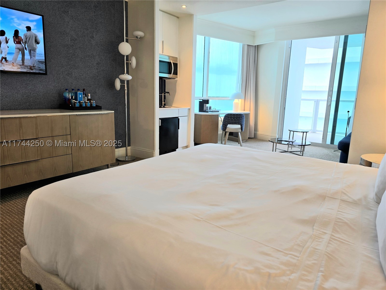 FONTAINEBLEAU II CONDO - Residential