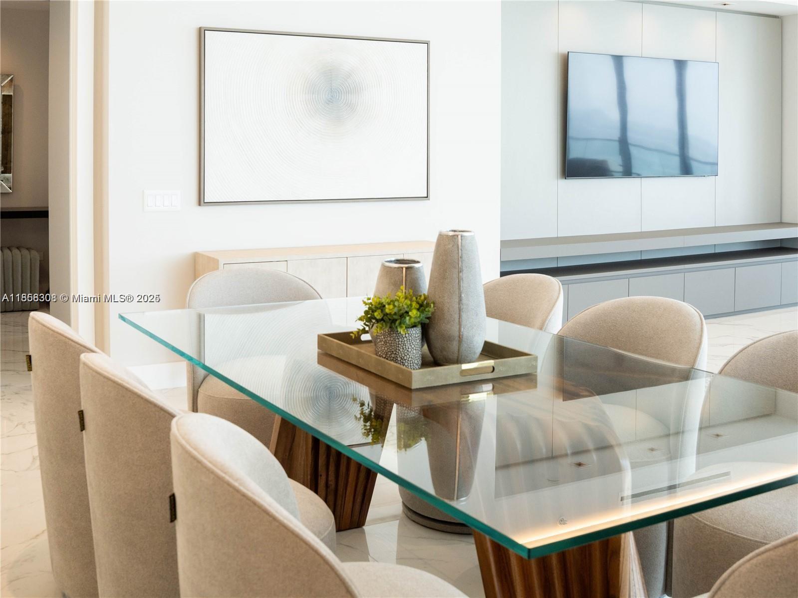 Turnberry Ocean Club - Residential