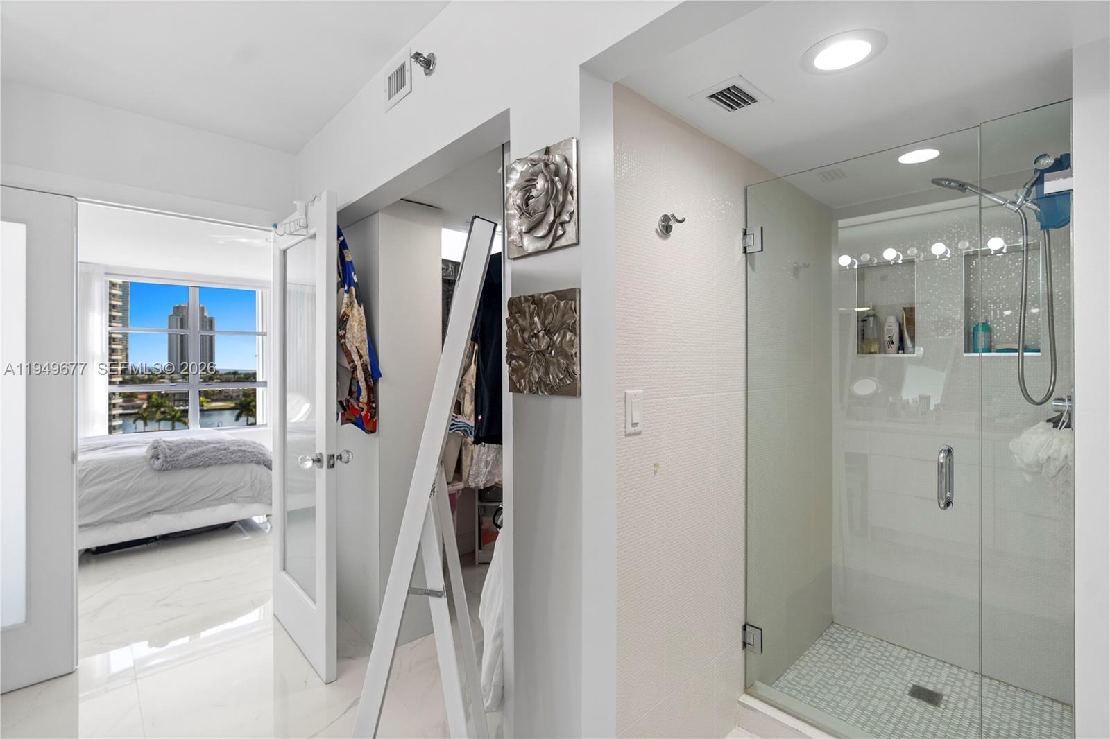MYSTIC POINTE CONDO NO ON - Residential