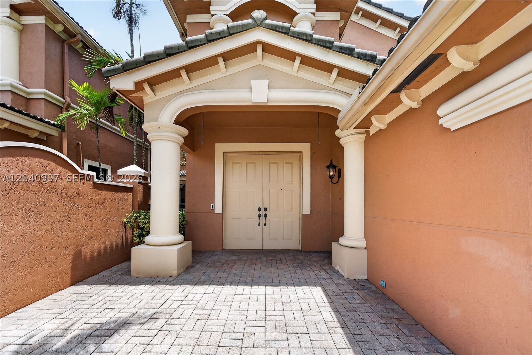 LEGENDS AT WESTON HILLS - Residential