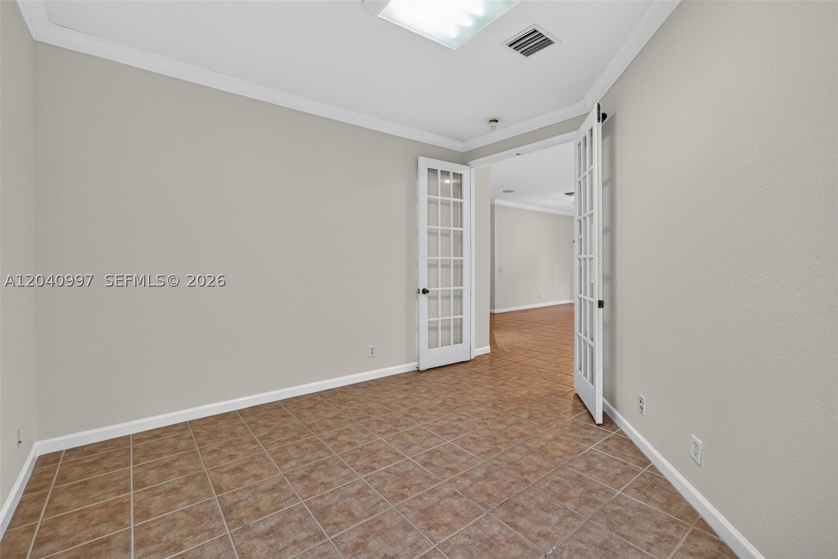 LEGENDS AT WESTON HILLS - Residential