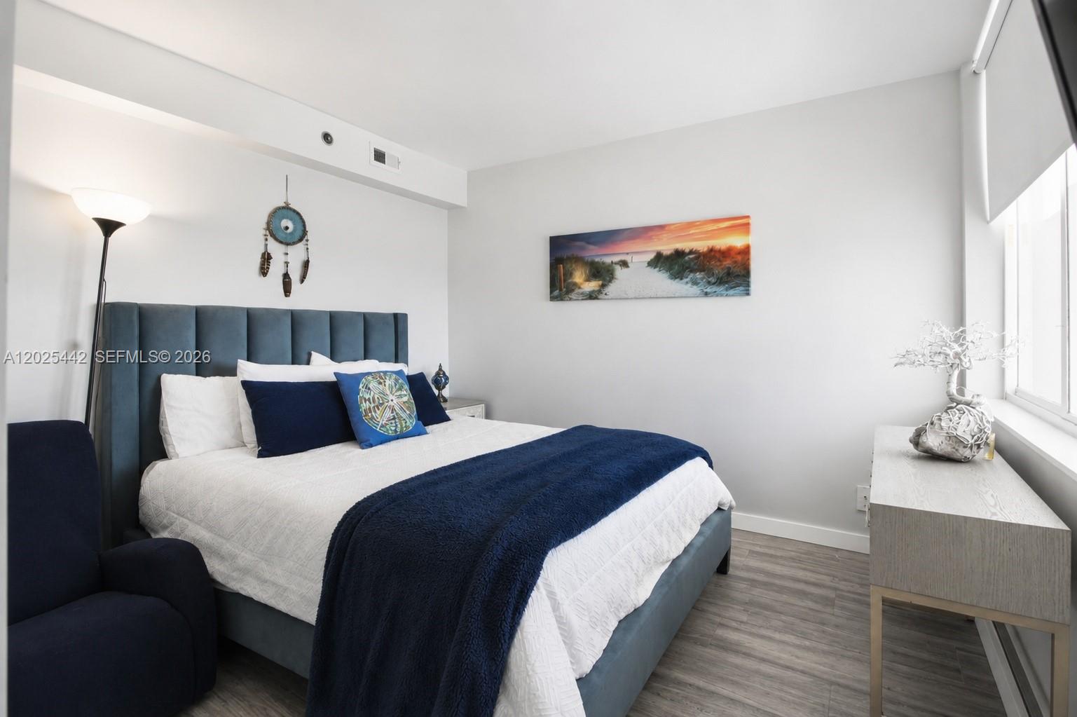 THE AVENTURA BEACH CLUB C - Residential