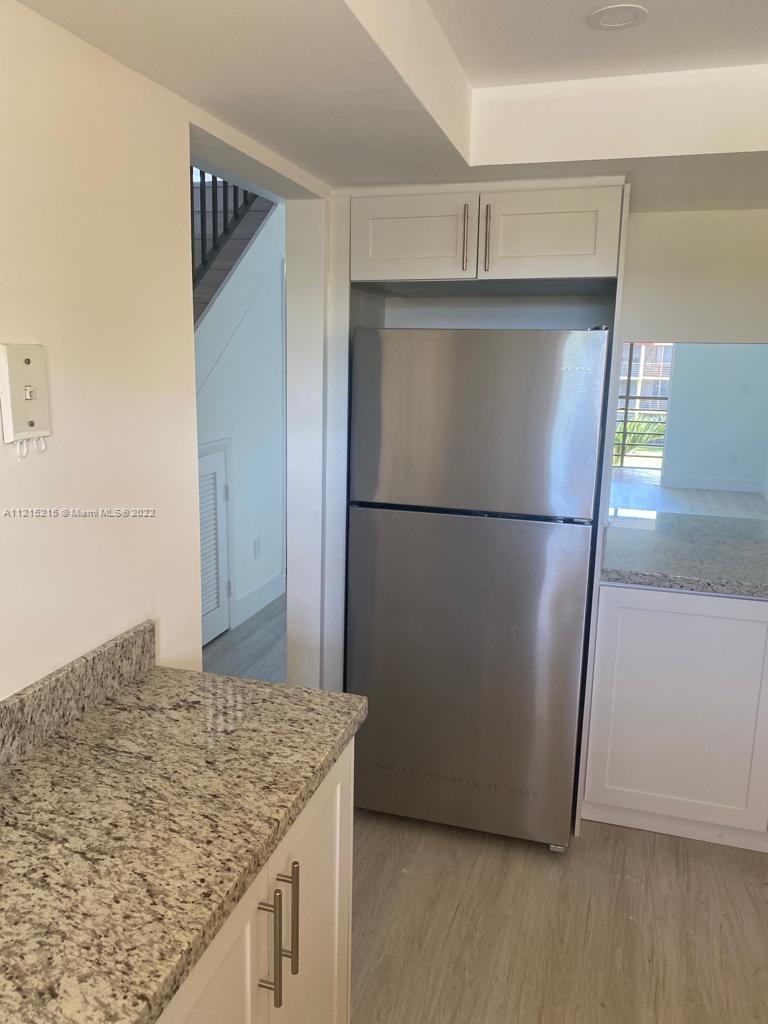 FOXCROFT APTS INC CONDO - Residential Lease