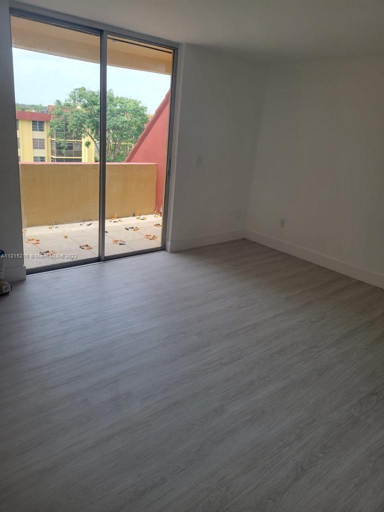 FOXCROFT APTS INC CONDO - Residential Lease