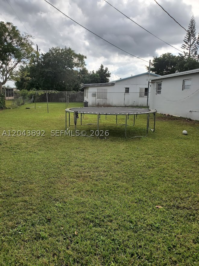RICHMOND HGTS ESTS 3RD AD - Residential Lease