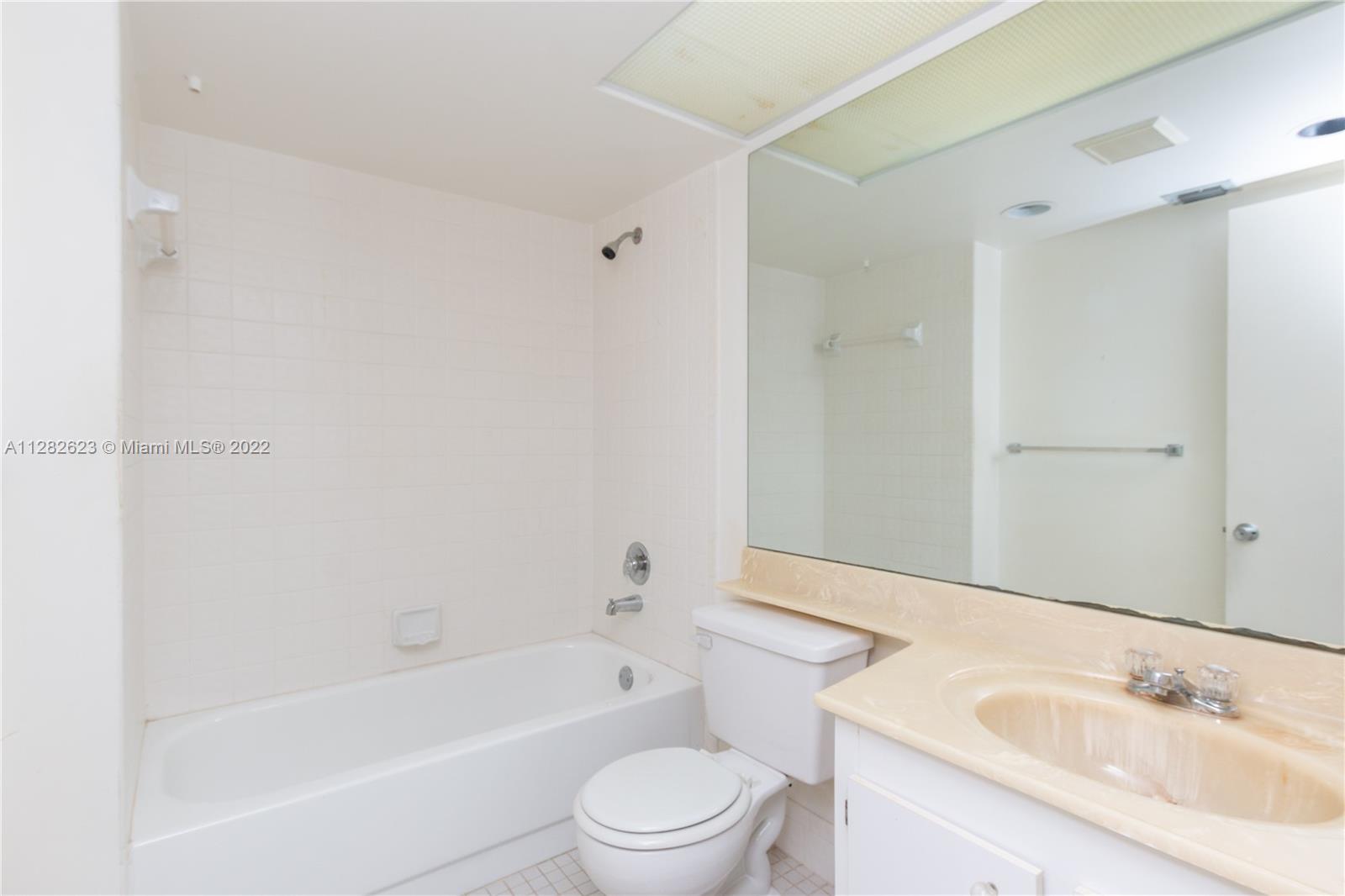 BUCKINGHAM EAST AT CENTUR - Residential