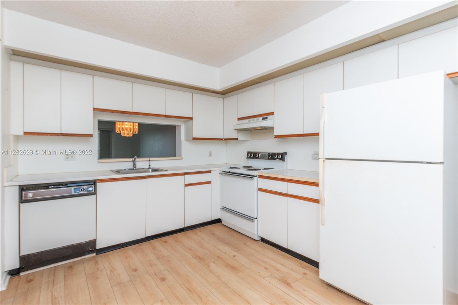 BUCKINGHAM EAST AT CENTUR - Residential