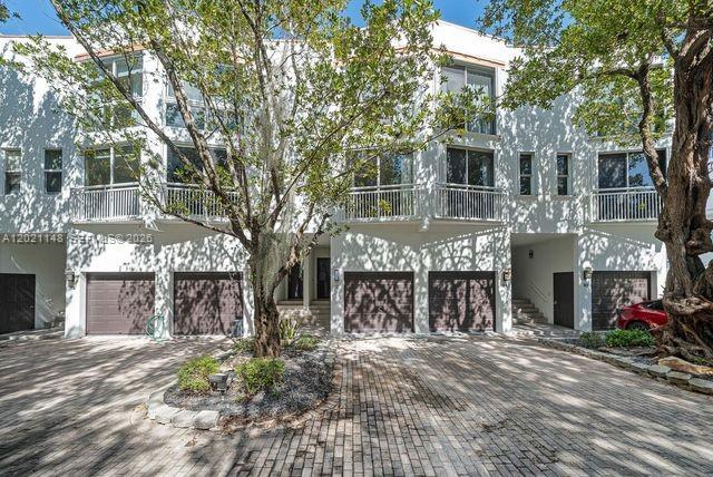 MERIDIAN PLACE CONDO - Residential
