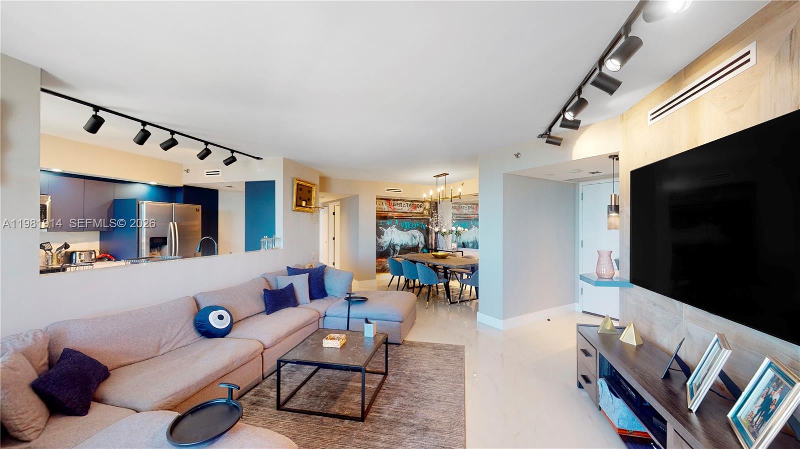 1000 ISL BLVD WILLIAMS IS - Residential