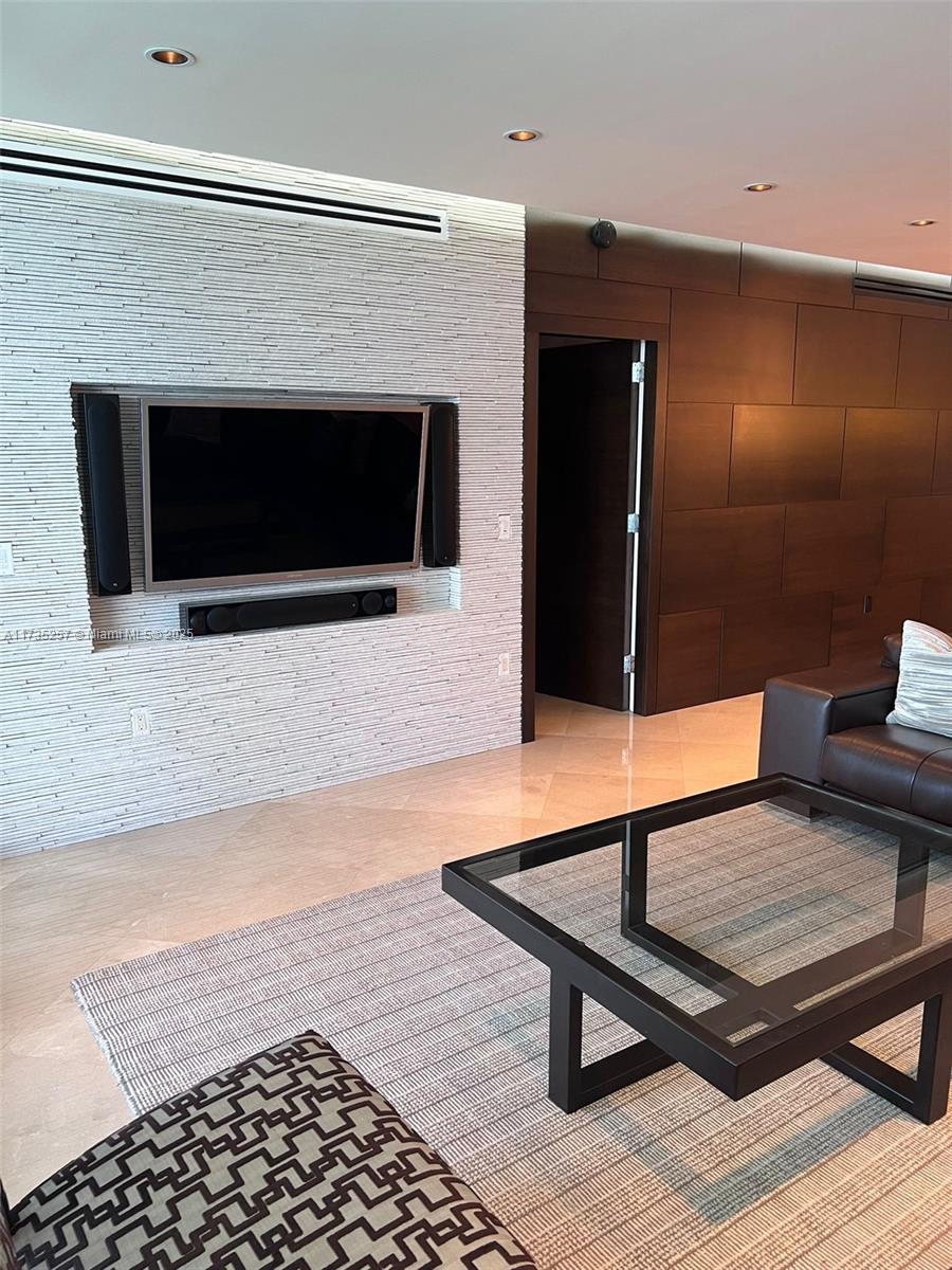 JADE OCEAN CONDO - Residential Lease