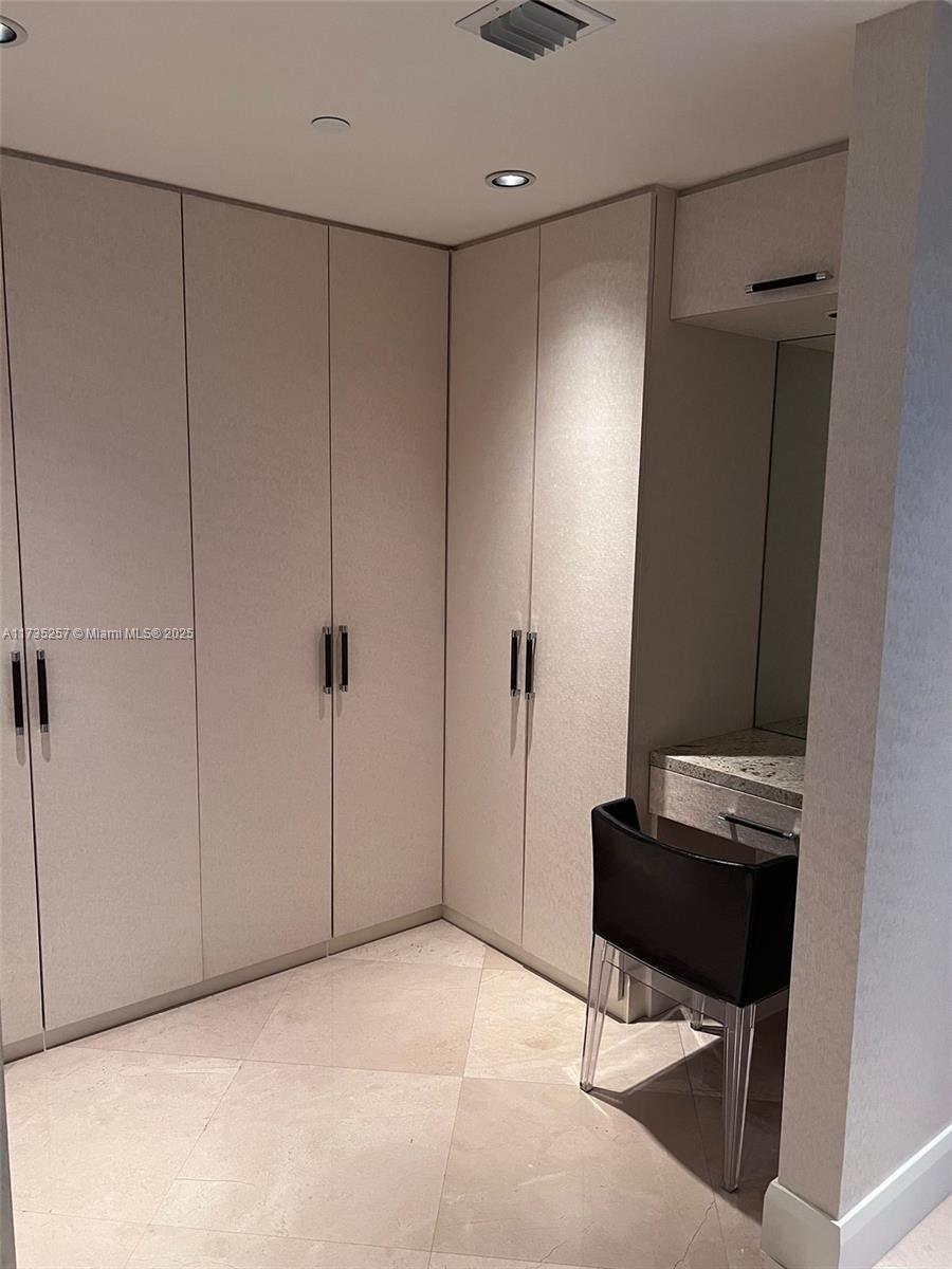 JADE OCEAN CONDO - Residential Lease