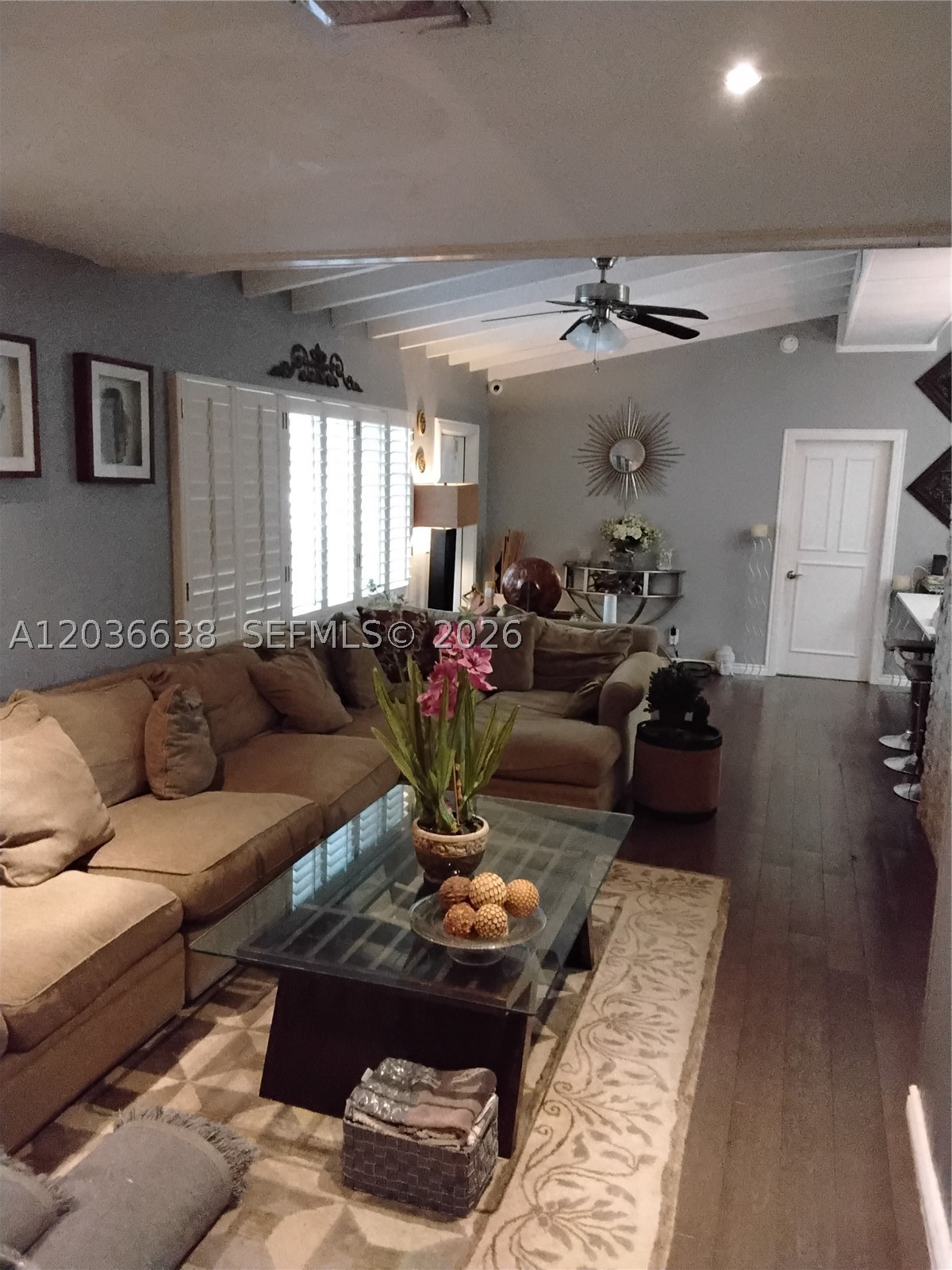 LAUDERDALE GOLF ESTATES - Residential