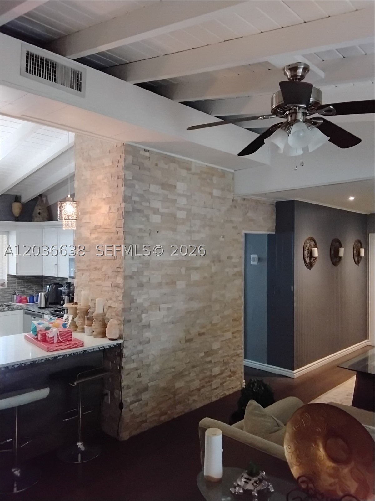 LAUDERDALE GOLF ESTATES - Residential