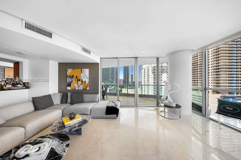 JADE RESIDENCES - Residential