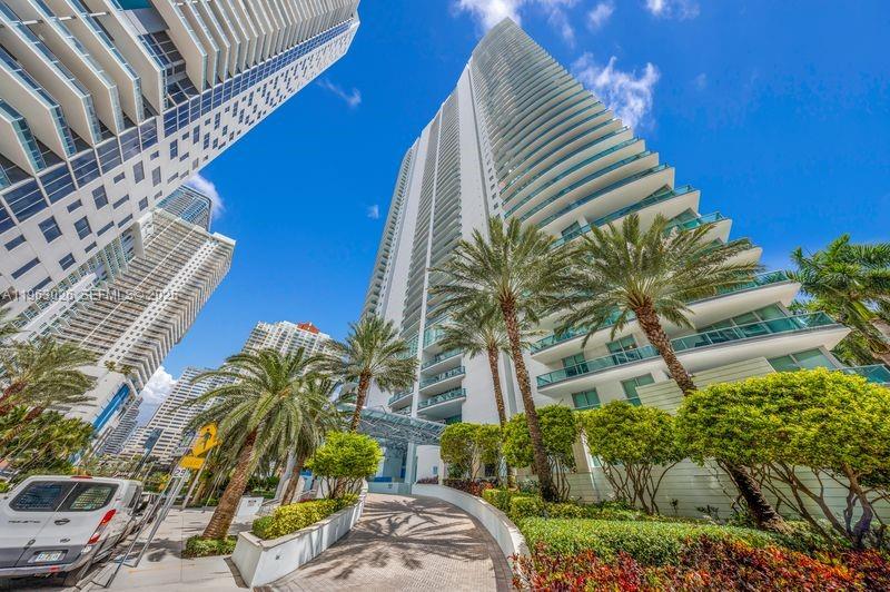 JADE RESIDENCES - Residential