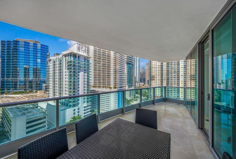 JADE RESIDENCES - Residential