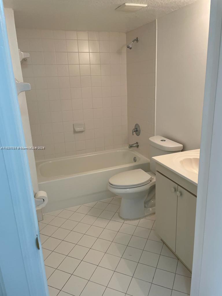 VENETIA GARDENS SOUTH CON - Residential