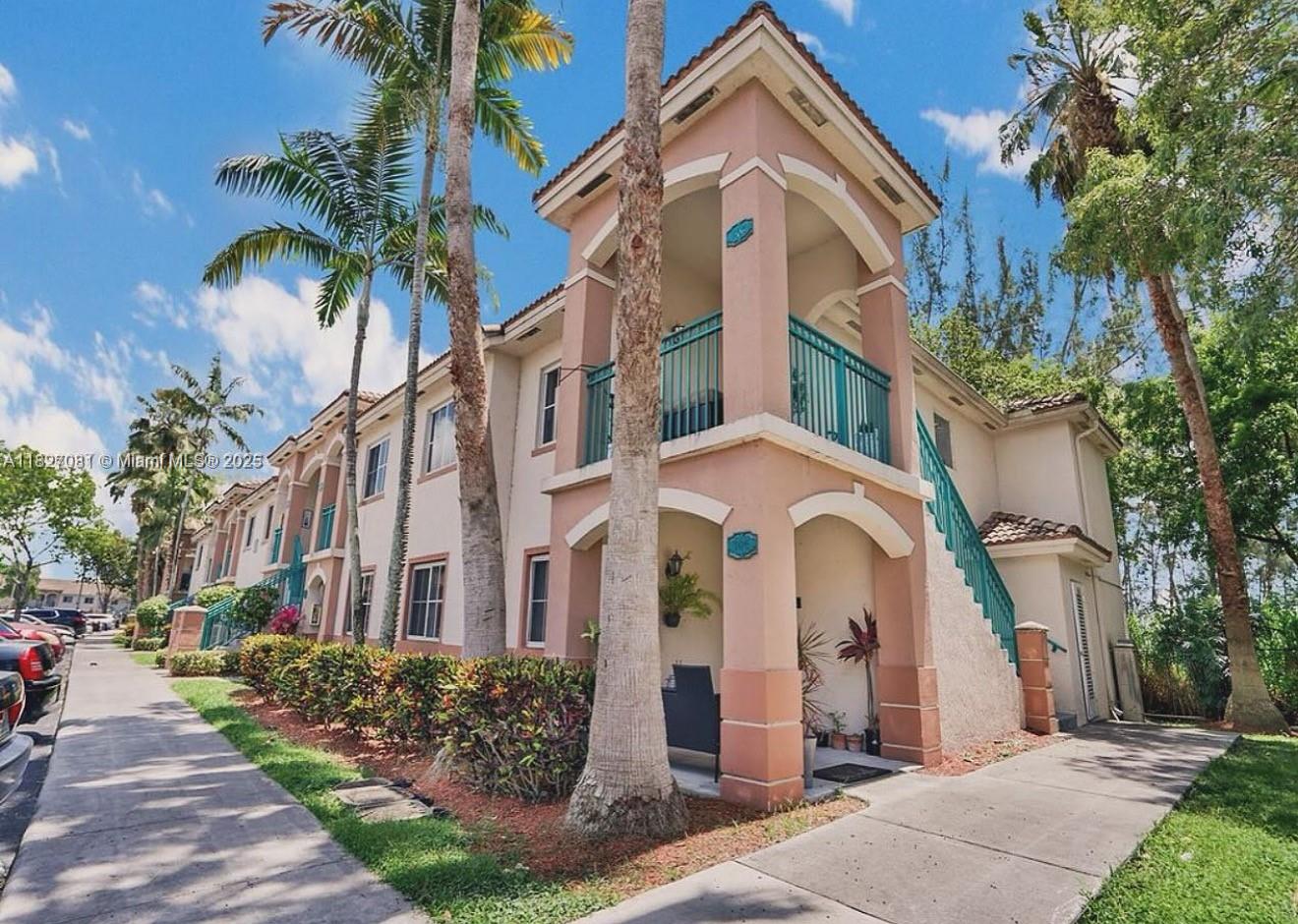 VENETIA GARDENS SOUTH CON - Residential