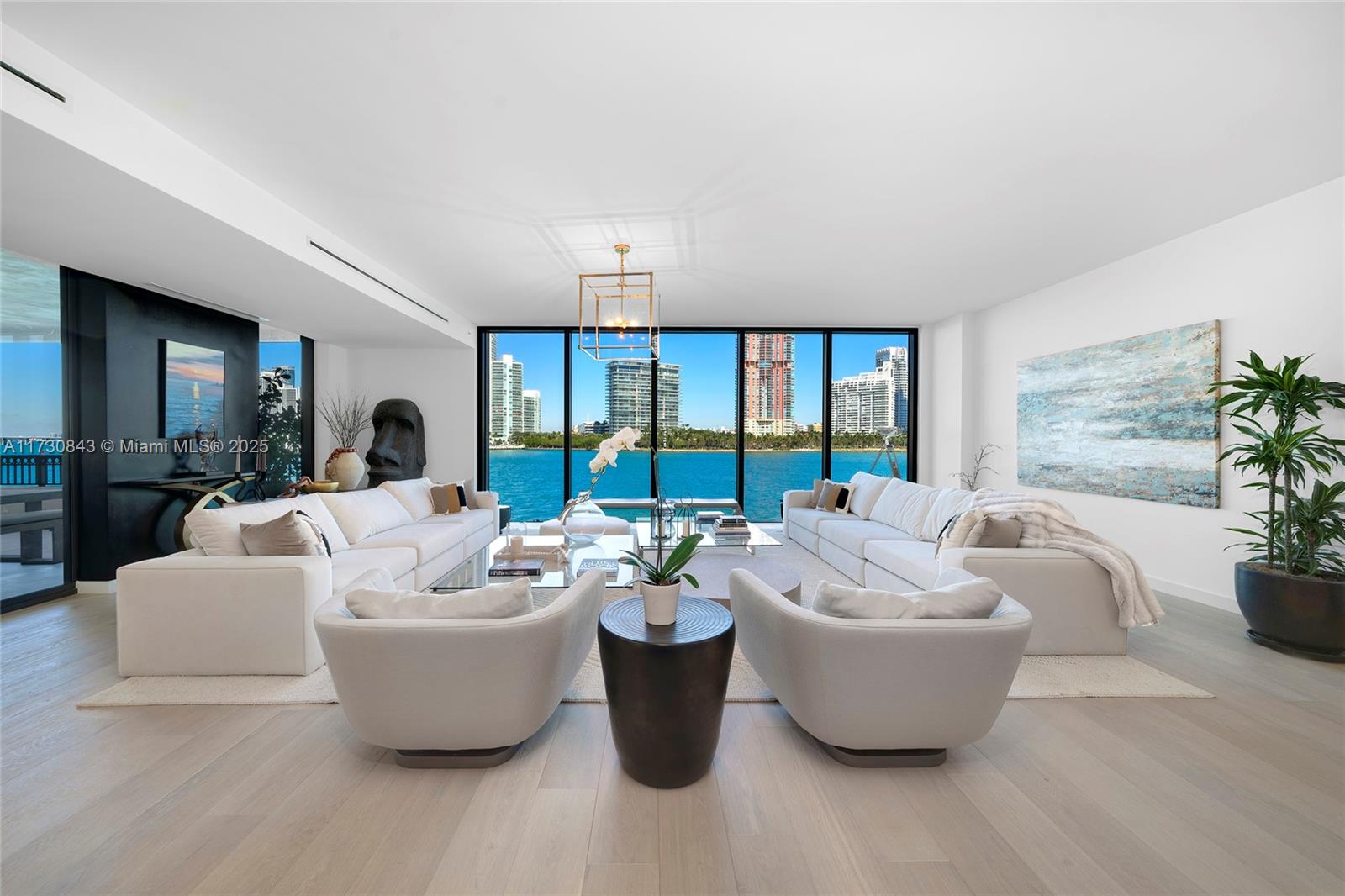 FISHER ISLAND - Residential